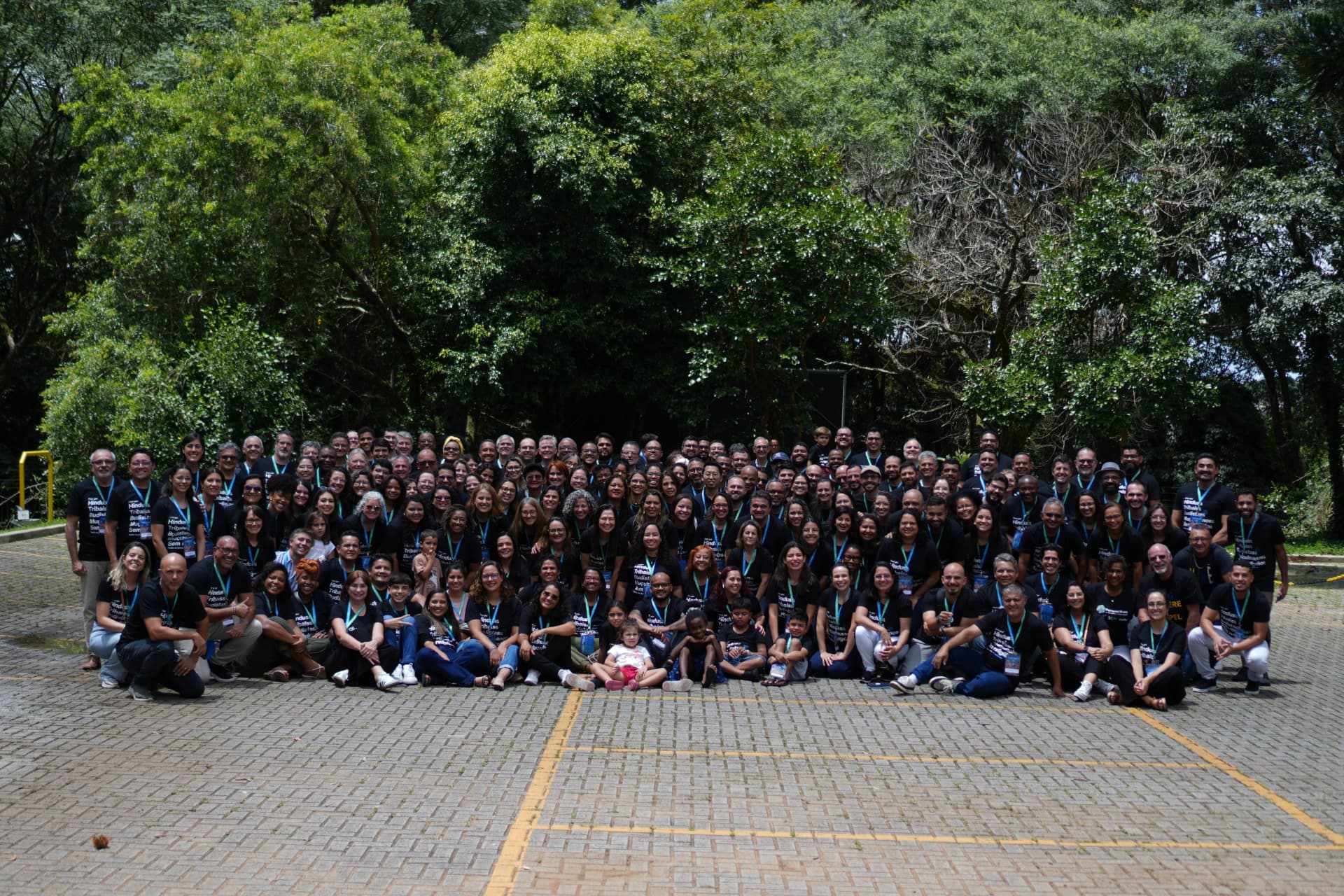 Foto coletiva dos participantes de um encontro passado do Perspectivas